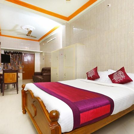 Hotel Oyo 7747 Ss Residency Sriperumbudur Esterno foto
